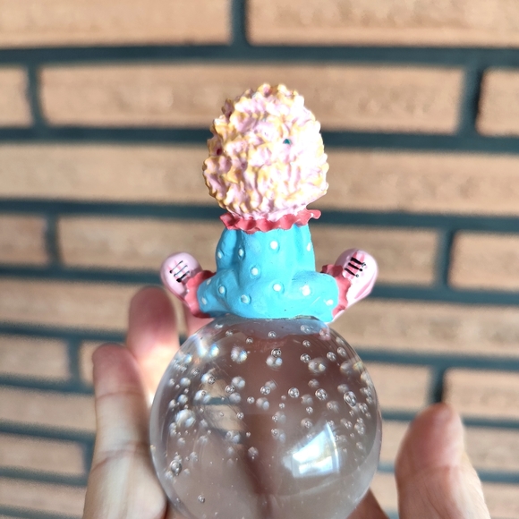 3/$20💗Vintage Clown Paper Weight - Picture 2 of 2